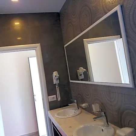 Hotel Erandi Rinas
